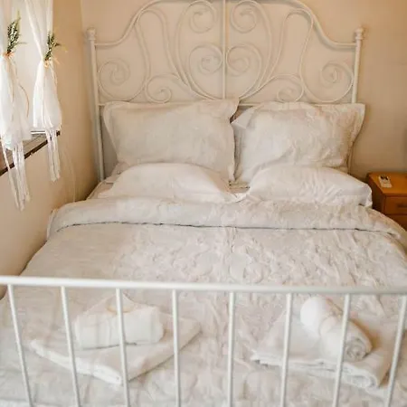Firuze Alacati Hotel & Meyhane Çeşme