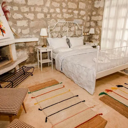 Firuze Alacati Hotel & Meyhane 3* Çeşme
